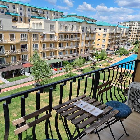 Cosmopolis Studio 1 Stefanestii de Jos Εξωτερικό φωτογραφία